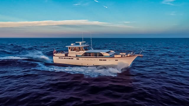 63' Chris Craft Yacht